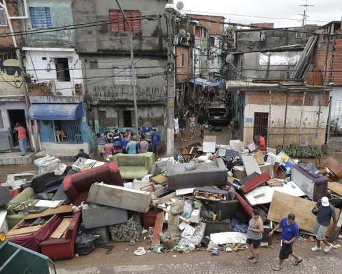 巴西圣保罗市灾情严重。AP