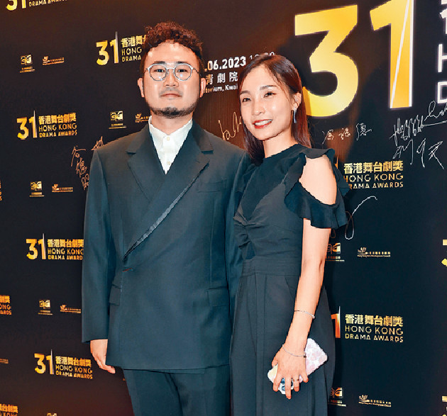 ■麥沛東與太太出席《第31屆香港舞台劇獎頒獎禮》。