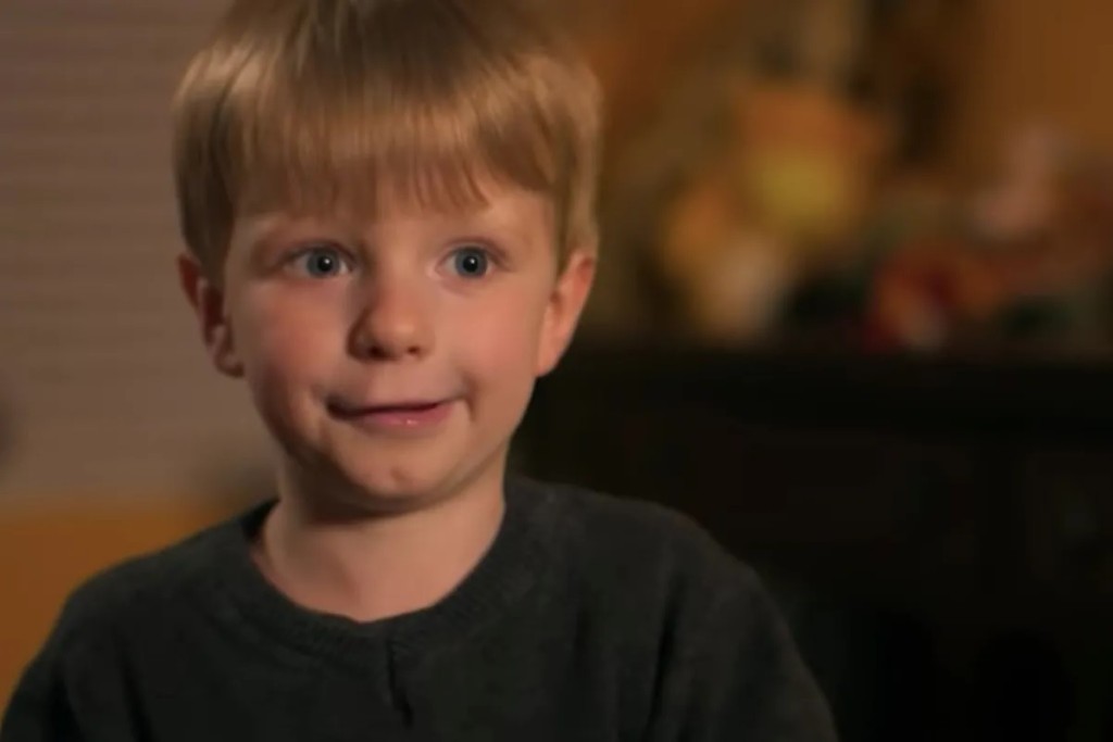 5岁白人男童鲁克鲁尔曼（Luke Ruehlman）自称前世是火警女死者。网上图片