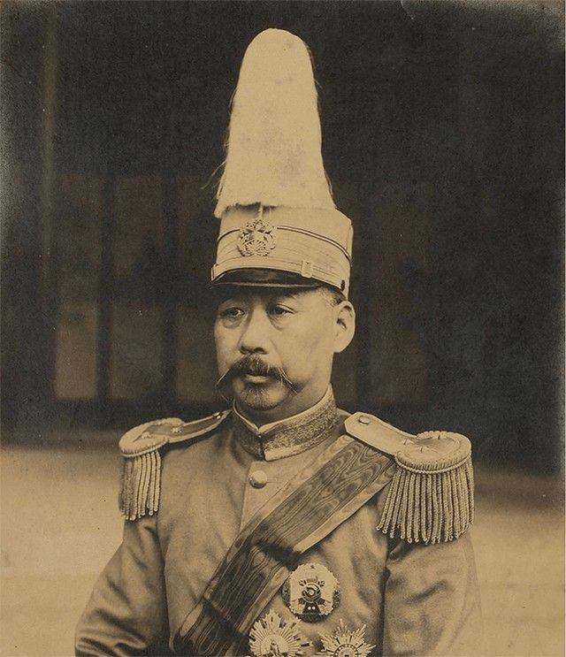 浙江总督卢永祥。