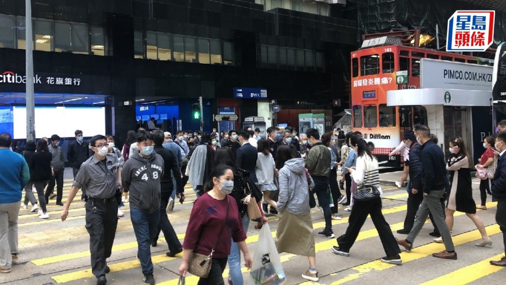 7月份強積金整體投資回報率為1.17%,今年至今已錄得5個月正回報,累計回報達10.13%。 7月份強積金整體投資回報率為1.17%,今年至今已錄得5個月正回報,累計回報達10.13%。