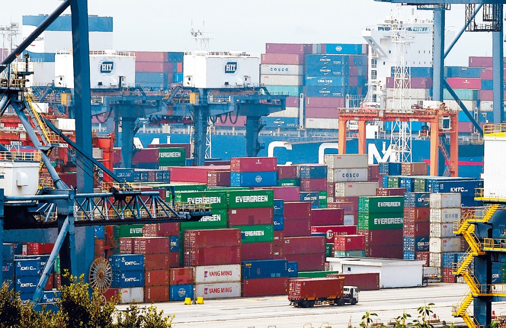 本港8月出口及进口表现均逊预期。