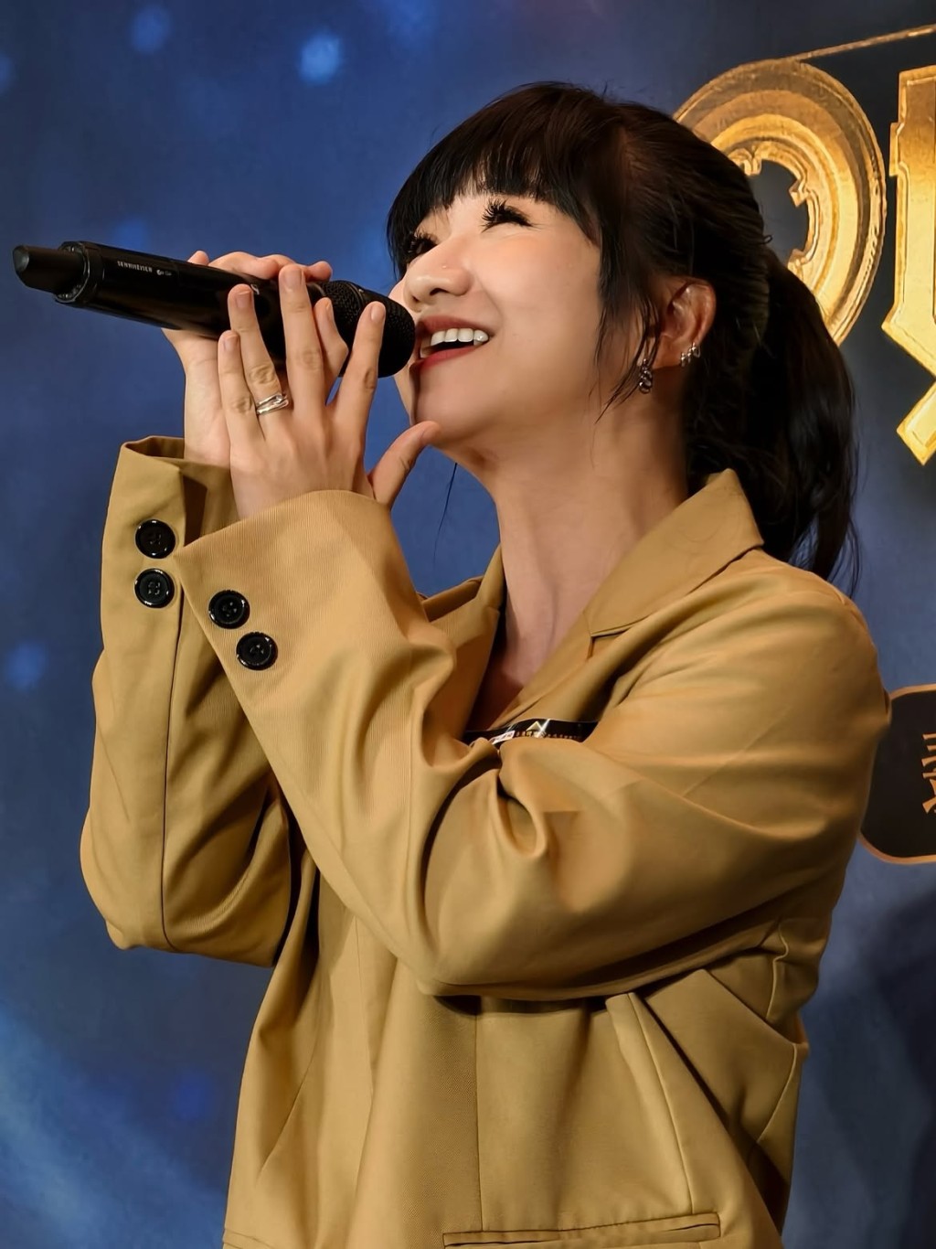 蔡宓婕今年35歲。