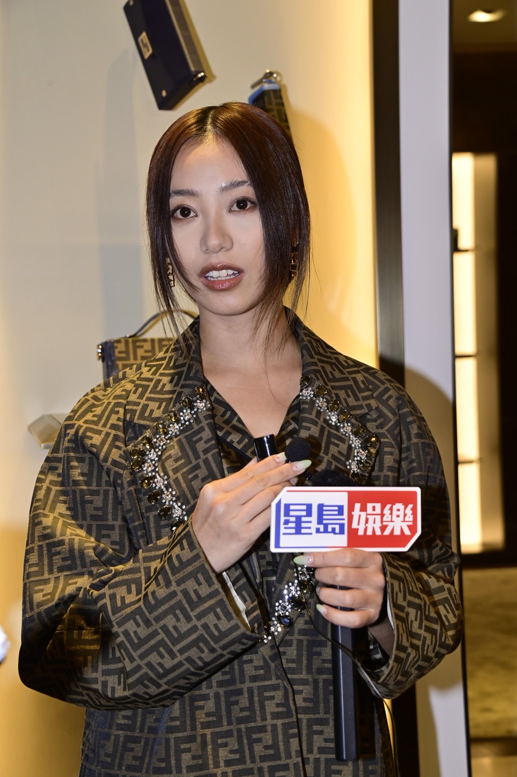 陈凯咏表示也想拍戏但暂已唱歌为主。