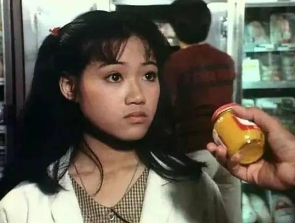 陳安瑩當年擁有「娃娃臉」。