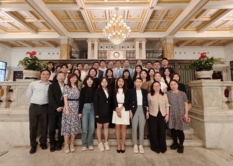 茅晨月5月底有份出席的「FCI中國會員首席聯絡人工作會議」。長安銀科 茅晨月5月底有份出席的「FCI中國會員首席聯絡人工作會議」。長安銀科