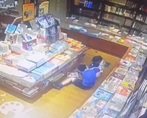 上海一名10歲男童書店內猥褻5歲女童。