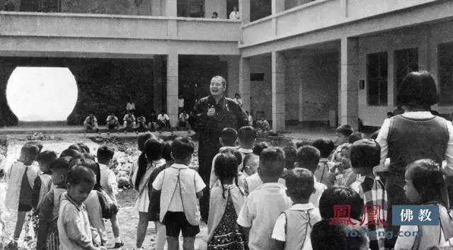 1969年10月，東方佛教學院舉辦兒童星期學校，旨在讓佛教教育向下劄根。覺悟號圖