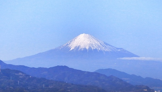可远眺富士山