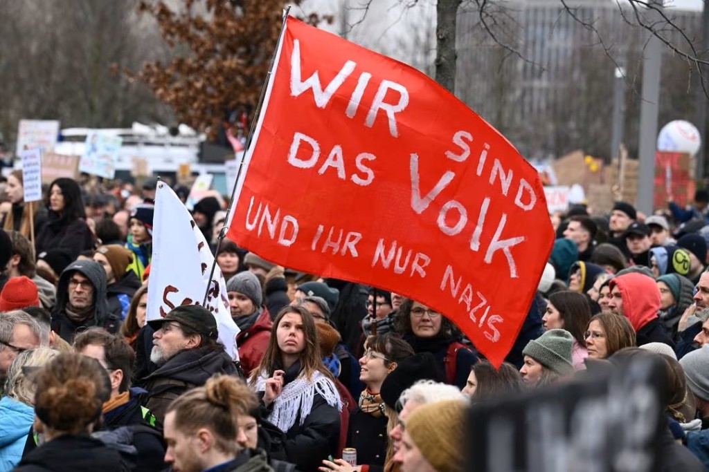 德國連續4周有大型示威，反對極右政黨另類選擇黨（AfD）。路透社