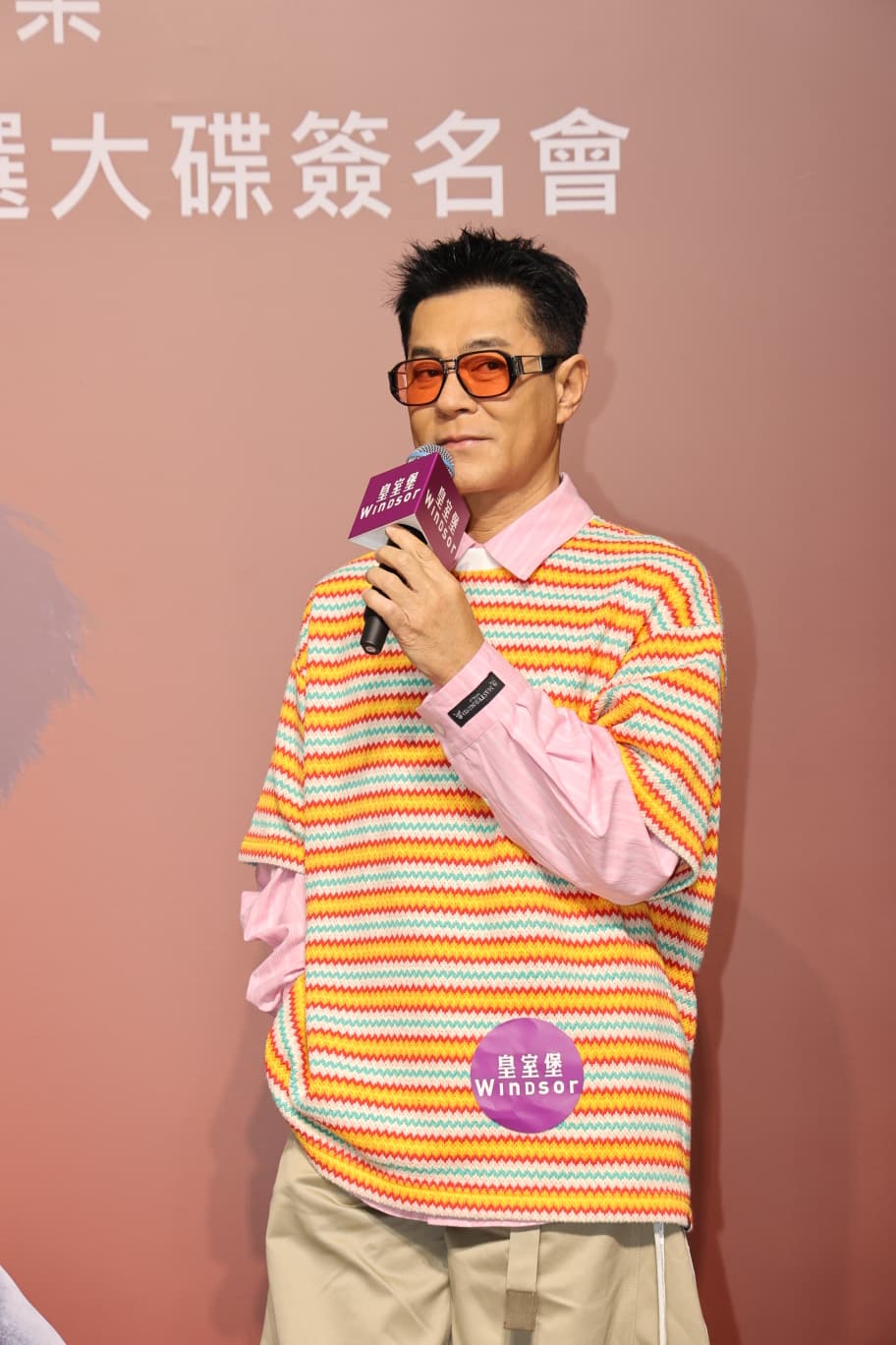 對於《尋秦記》票房衝破9000萬，古仔希望繼續升。