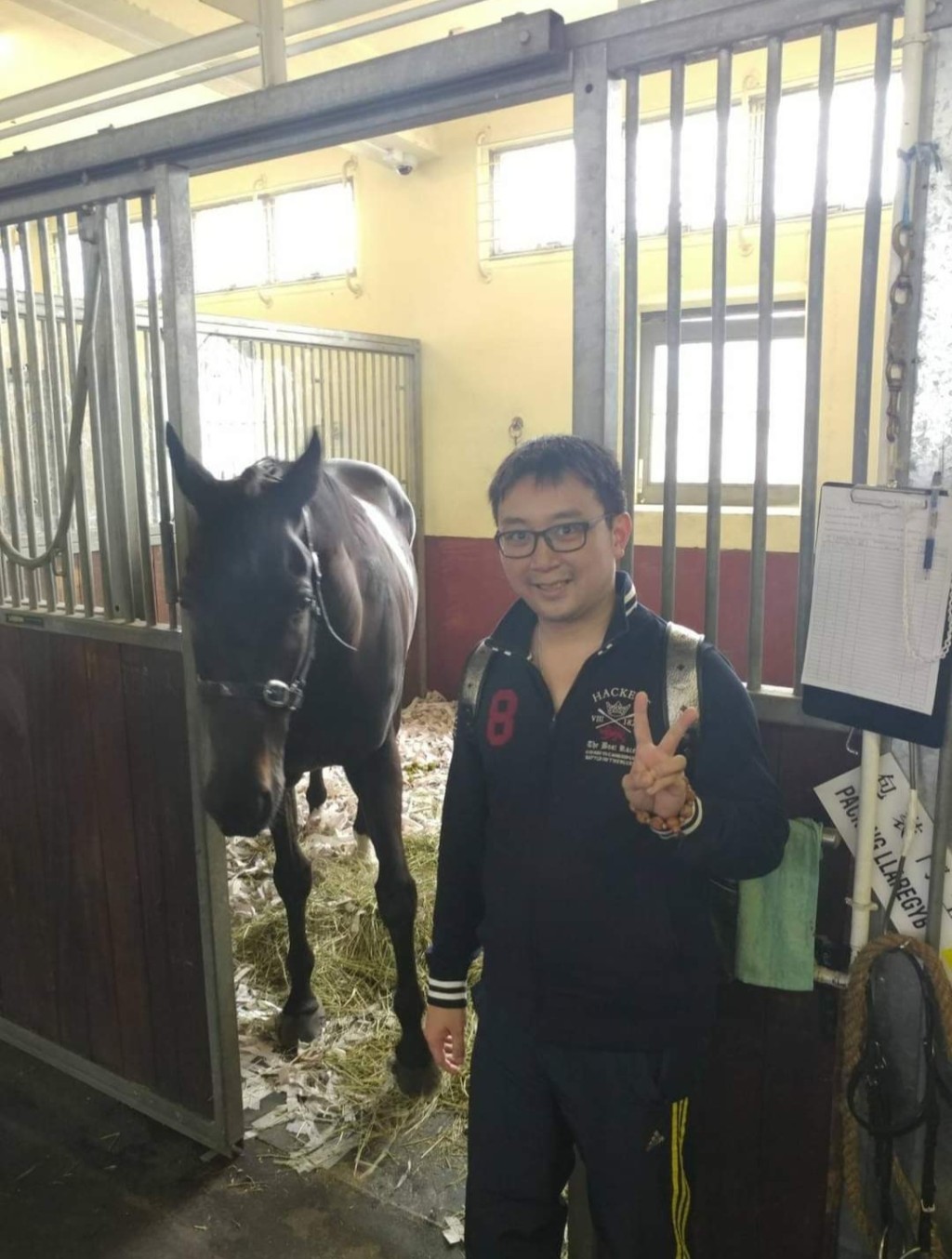 父母早已將選購馬匹的任務交由李文斌負責。