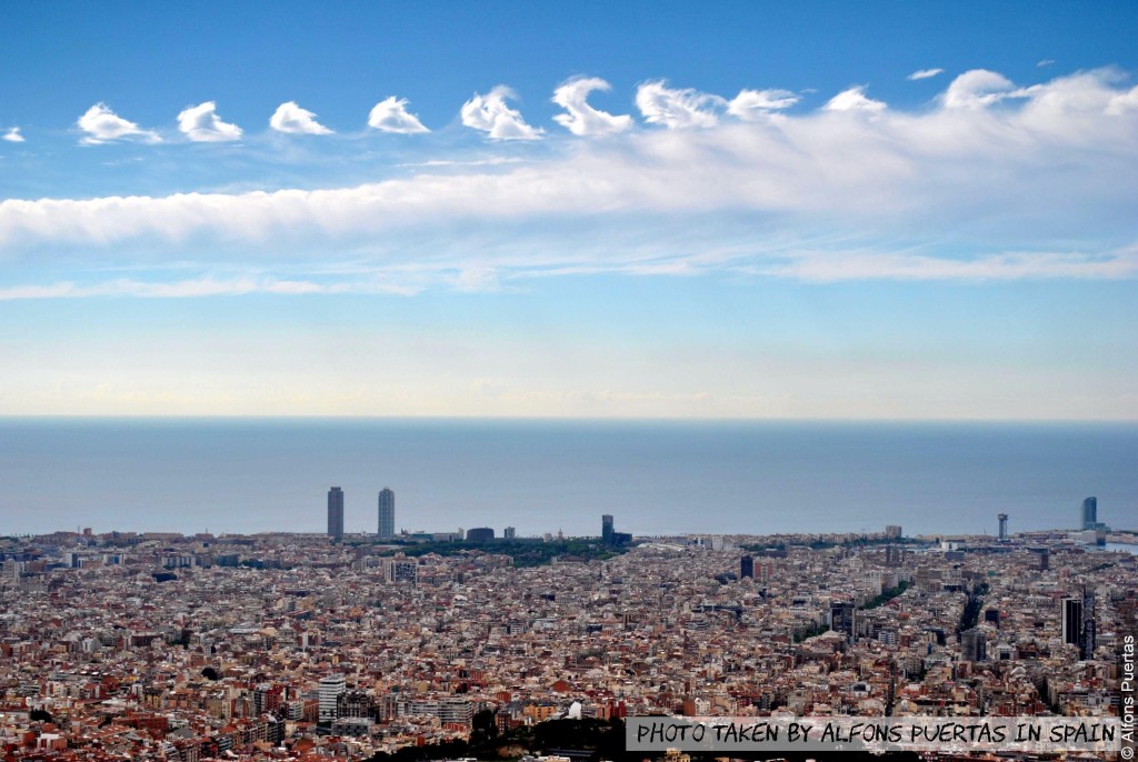 浪形雲。天文台網頁截圖