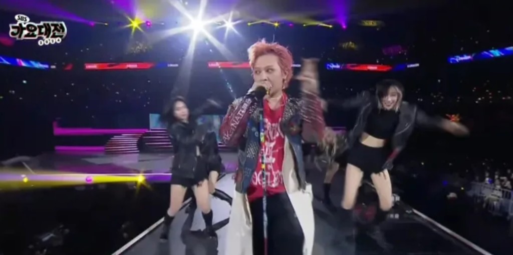 韓媒更重提去年《2024 SBS歌謠大戰》上，GD的不穩定演出亦曾引起質疑。