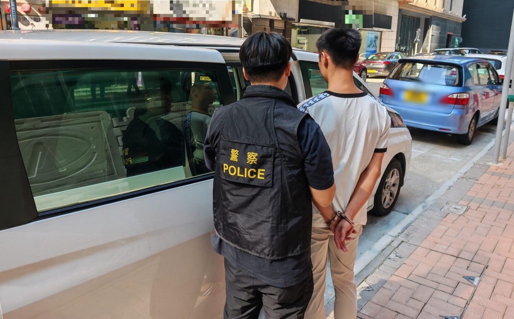 兩名被捕男子。警方圖片 兩名被捕男子。警方圖片