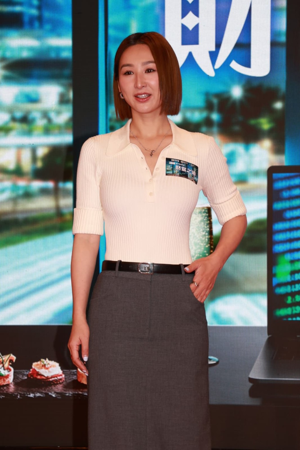 高Ling受访不断话自己“好忙”。 高Ling受访不断话自己“好忙”。