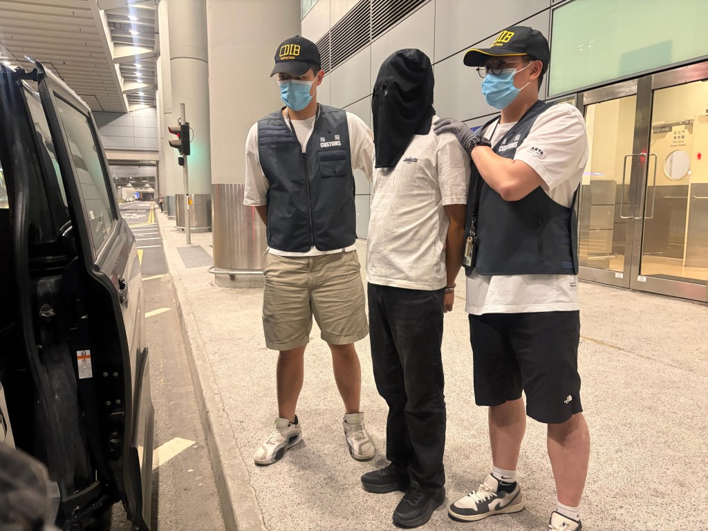 涉案被捕男子。 涉案被捕男子。