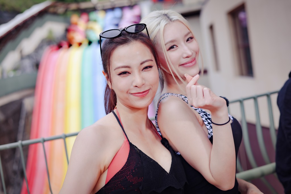 女神各有各省鏡。