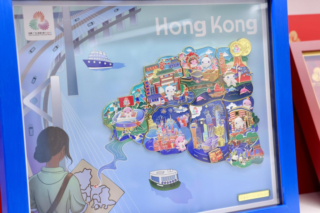 其中一枚徽章,是把今次香港首次承辦的全運會比賽項目,與香港歷來最大型的體育基建——啟德體育園結合在一起。李家超fb圖片 其中一枚徽章,是把今次香港首次承辦的全運會比賽項目,與香港歷來最大型的體育基建——啟德體育園結合在一起。李家超fb圖片