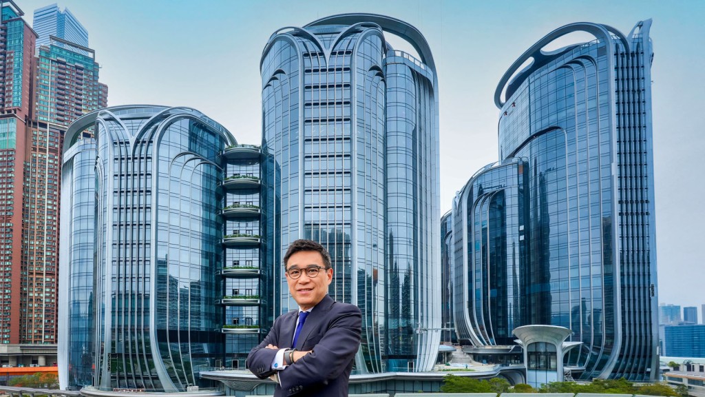 盧經緯表示，環球匯可作為香港連接國家高鐵網絡和全球航空網絡的雙向樞紐門戶，是大型企業拓展內地及全球市場的理想基地。