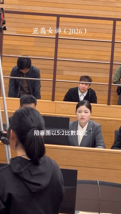 黃浩霆在《正義女神》演出少年犯。