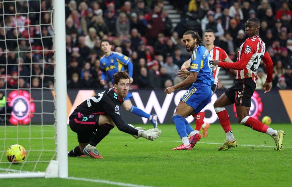 卡维特利云47分钟助列斯联扳平。路透社