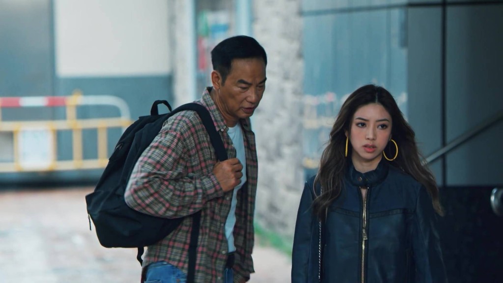 潘藝桐在劇中與任達華有對手戲。