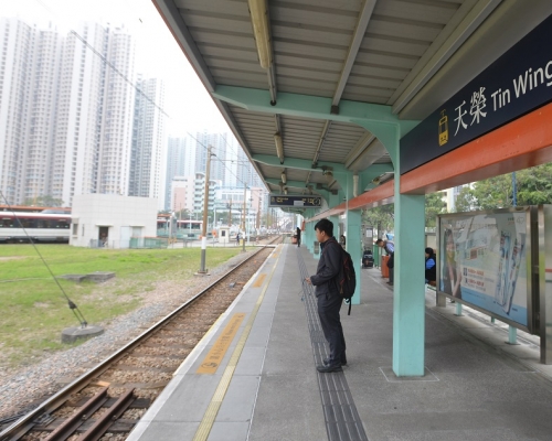 港鐵天榮站。資料圖片