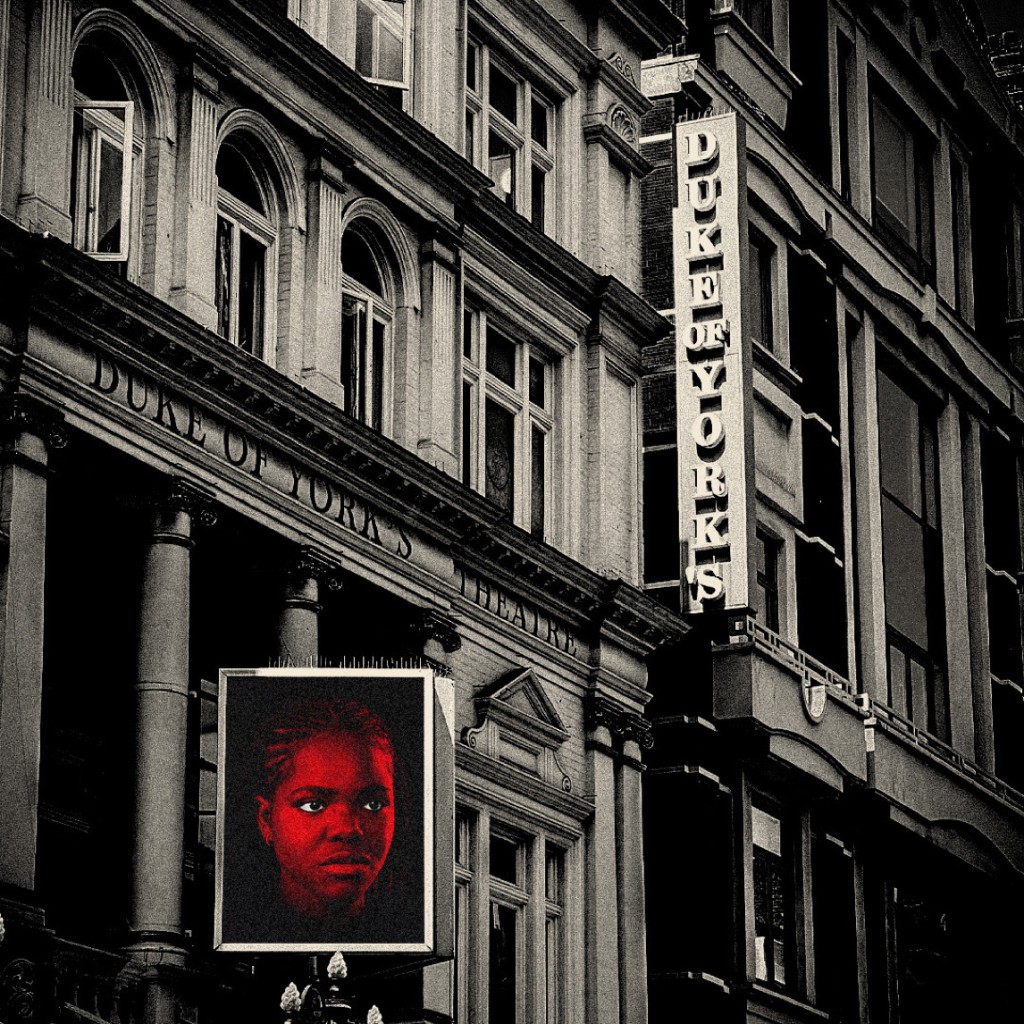 新版《羅密歐與朱麗葉》舞台劇在倫敦約克公爵劇院上演。 X