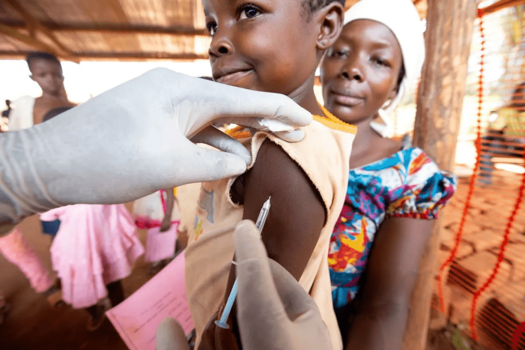 世卫资料显示，全球麻疹疫情于2023年明显上升，多数病例发生在也门、印度和埃塞俄比亚。  路透社/AP
