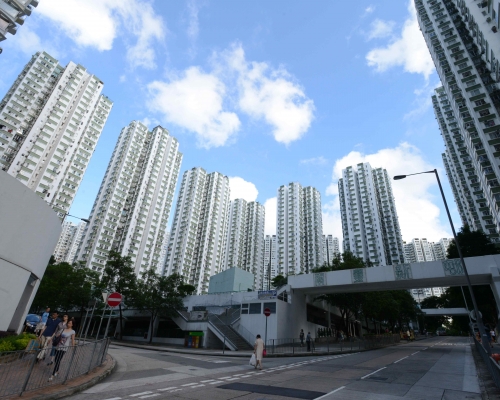 南豐新邨銀主盤5組客爭購，低市價10%拍出。