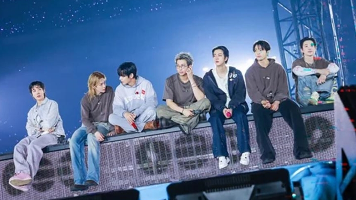 BTS暌違7年重登東京巨蛋 11萬粉絲見證《ARIRANG》日本站 歌迷齊唱《阿里郎》 V「零變裝」暢遊PokéPark。