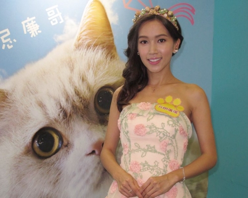 傅嘉莉開心廚藝被讚。