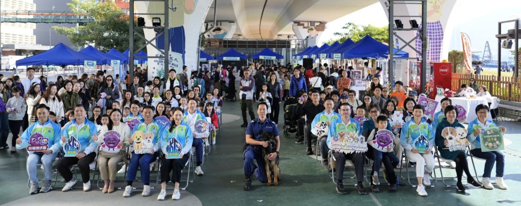 嘉年華吸引逾1800名市民、學生及家庭參與。