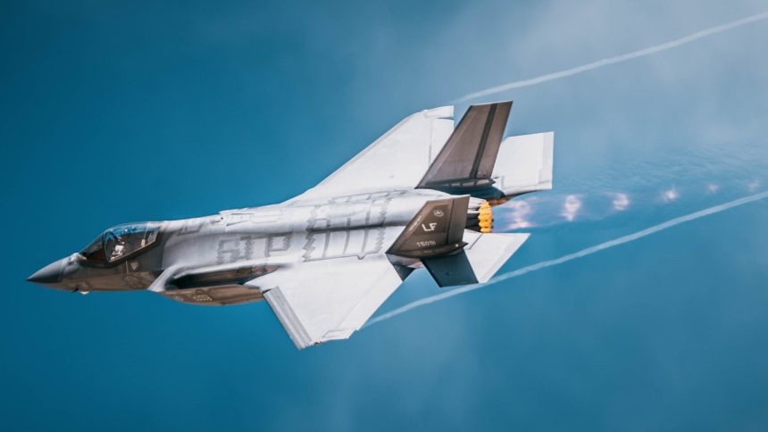 F-35戰機將會升級。美國空軍 F-35戰機將會升級。美國空軍