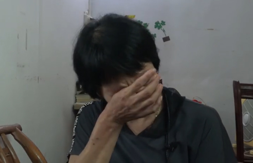有村民至今仍未尋回親人的遺體，傷心不已。網圖