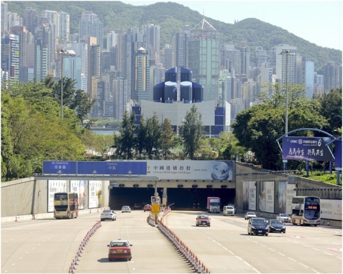 陳帆指若單是西隧減價,只會引來額外交通需求。