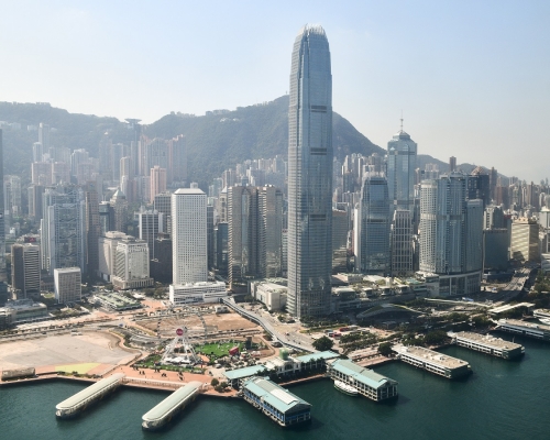 港澳辦指制定實施《國安法》、完善選舉制度、落實「愛國者治港」原則,都是為了讓香港能夠恢復良好秩序、重回發展正軌。資料圖片