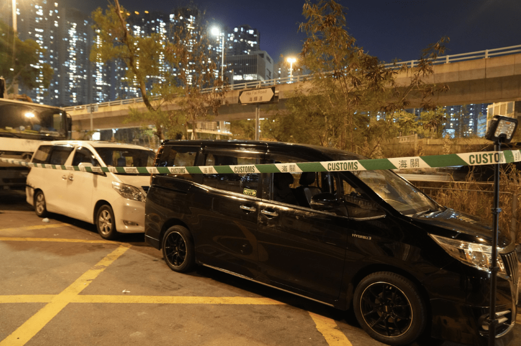 圖示行動中檢取並扣留的部分車輛。