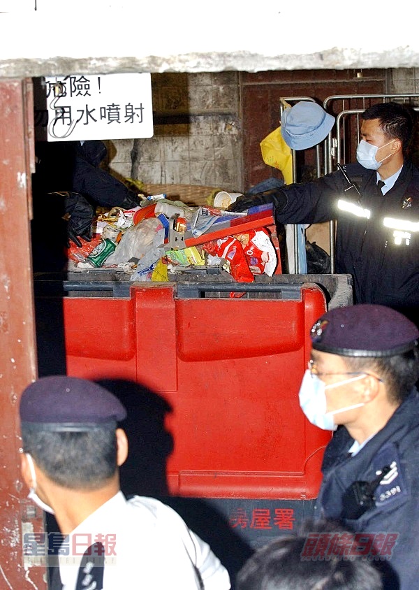 警員曾到垃圾尋找女死者頭顱。資料圖片