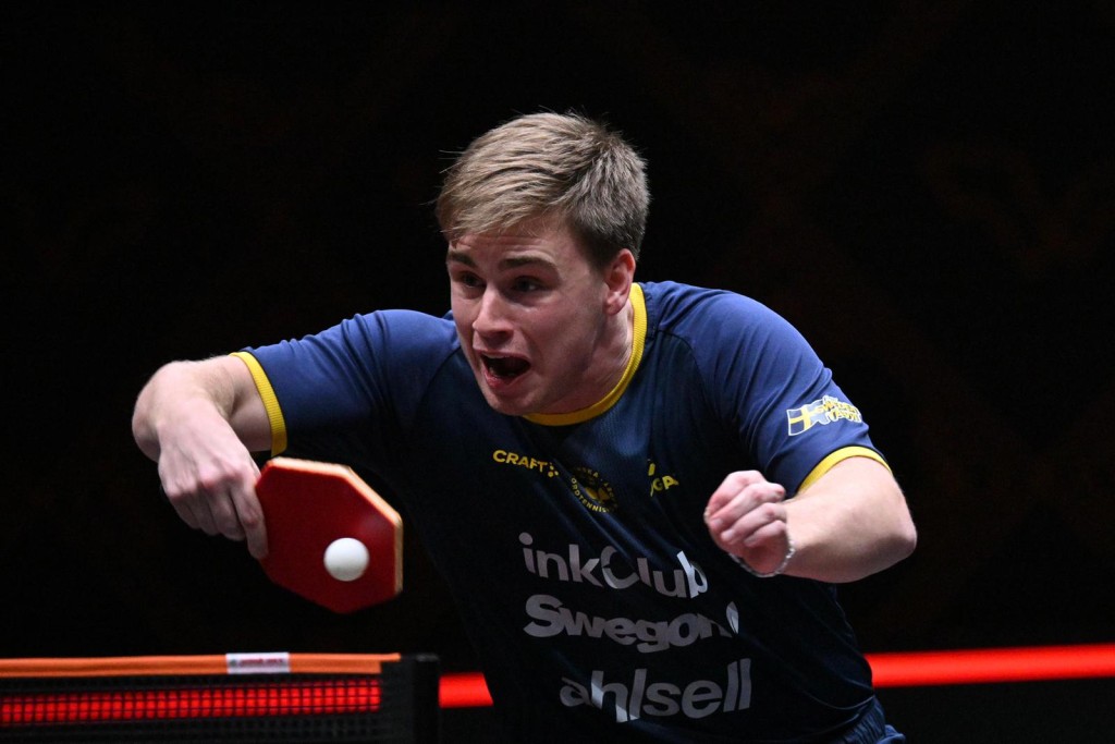 巴黎奧運男單銀牌得主摩加特的六角型球拍十分搶鏡。蘇正謙攝 巴黎奧運男單銀牌得主摩加特的六角型球拍十分搶鏡。蘇正謙攝