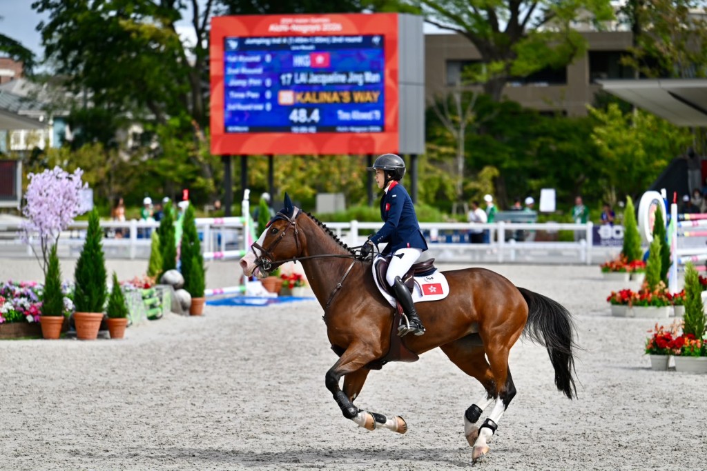 名古屋亞運馬術場地障礙個人賽A組決賽:黎嘉怡 - 2026名古屋亞運。劉駿軒攝 名古屋亞運馬術場地障礙個人賽A組決賽:黎嘉怡 - 2026名古屋亞運。劉駿軒攝