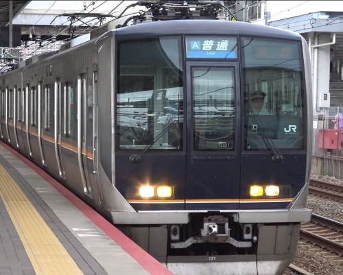 日本JR神戶線電車。網上圖片