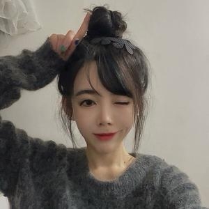 AI仙氣女神，北航副教授何靜。