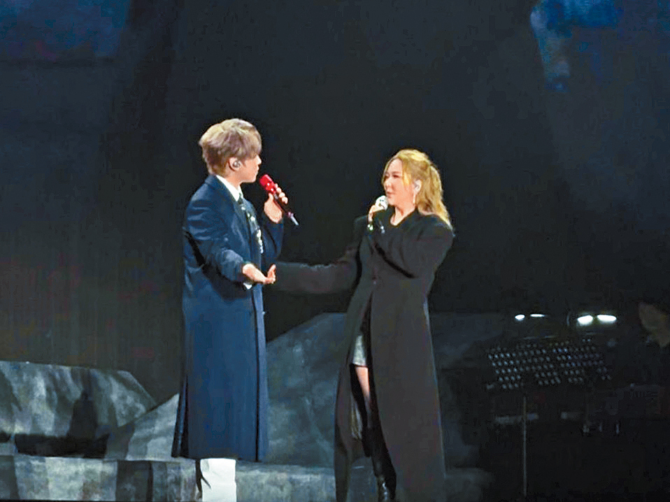 卫兰早前任姜涛演唱会嘉宾，坦言想同对方分享信仰。