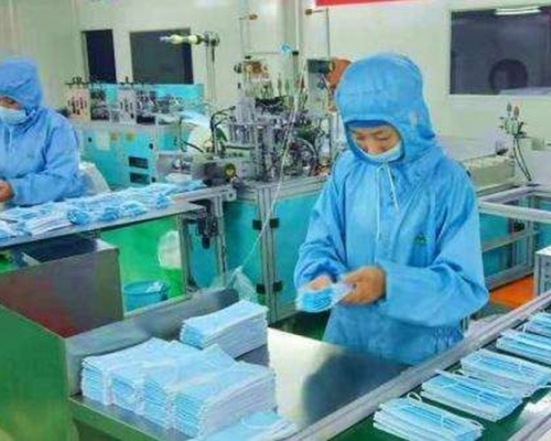 內地口罩日產能產量雙雙突破1億個。(網圖)