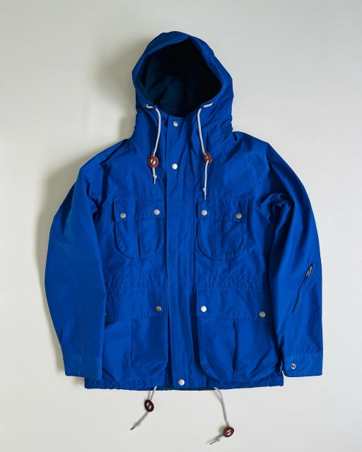 2026馬年開工吉時｜第三位：2月23日（農曆年初七）星期一。在這天穿藍色衣服，可以提升官運，開一個好年，在馬年青雲直上。（圖片來源：PhotoAC）