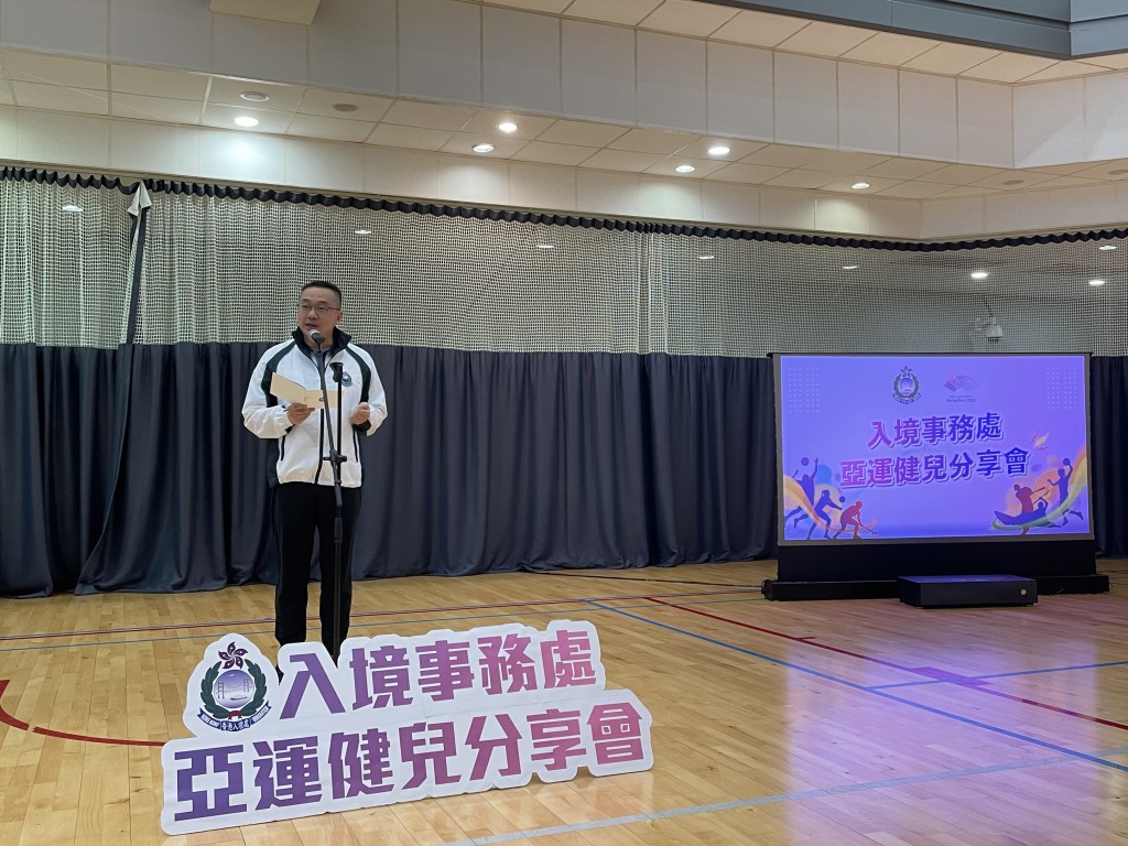 郭俊峯讚揚參賽同事在國際舞台上發光發熱，表現出專業的體育精神。