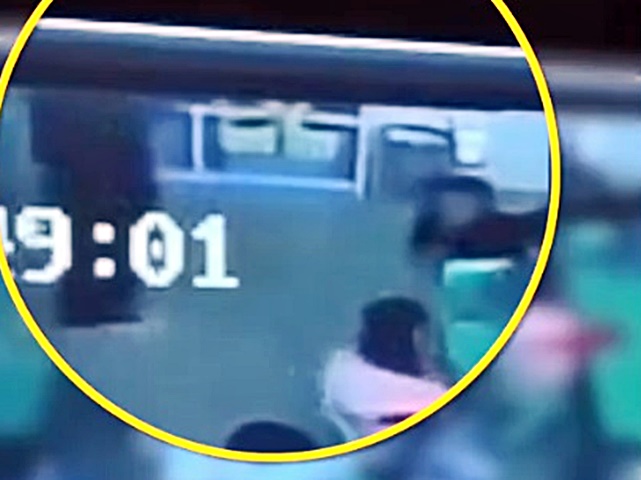 閉路電視片段揭發事件。影片截圖