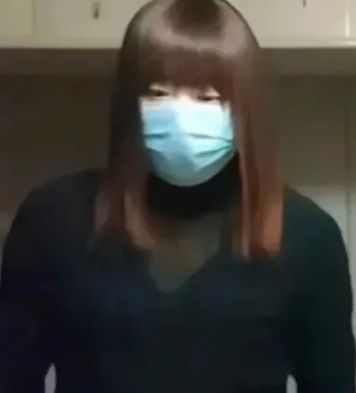  「南京紅姐事件」引起社會熱議。 「南京紅姐事件」引起社會熱議。 